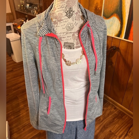 🛍️LUKKA Gray and white stripe with neon pink accent hoodie‎ jacket size M - Picture 5 of 7